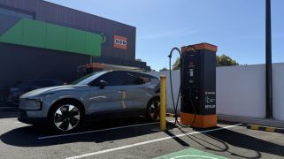 Shopping centres urged to fast-track EV charging infrastructure