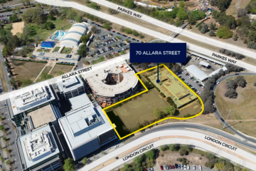 Julianne Moore lists her modest Montauk cottage for $4.9 million