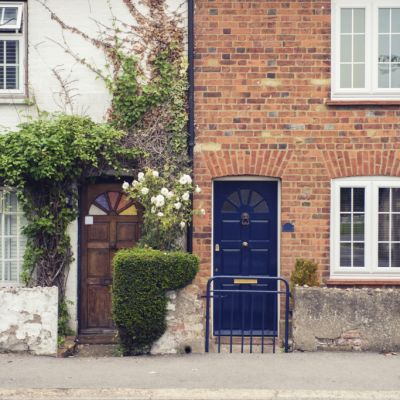 How to be a good neighbour: Etiquette experts share their top tips