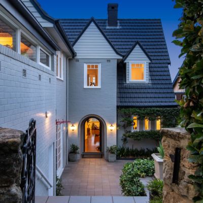 Collaroy home comes with English-style pub
