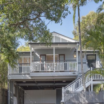 Couple snap up Hendra house after seeing it for first time five minutes before auction