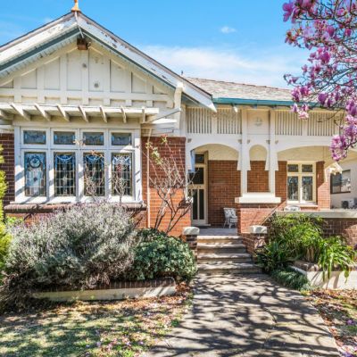Rockdale house once home to Sir Don Bradman up for auction