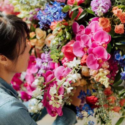 How to save big on flowers