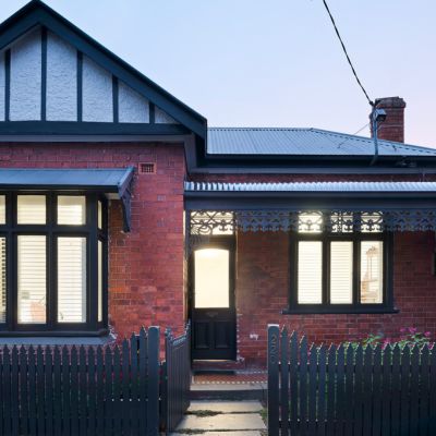 Melbourne auctions: Fitzroy North terrace sells $172,000 above its reserve price