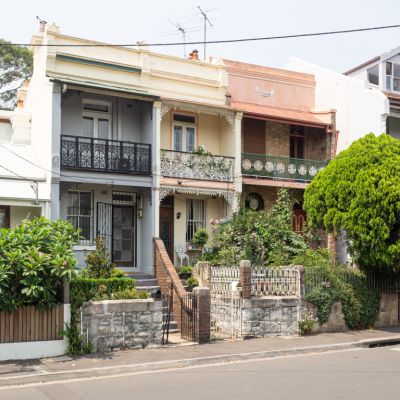 Melbourne and Sydney continue to lead property price decline: CoreLogic figures