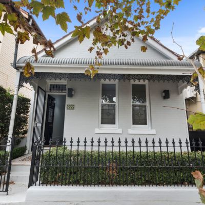Australia’s median house price hits a record $1.066 million