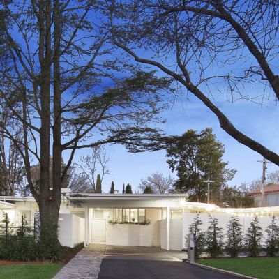 ’50s residence on the market in Deakin