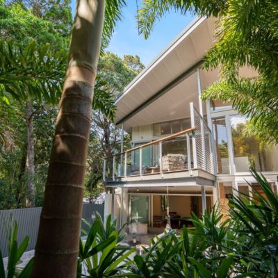 Boost Juice founder Janine Allis sells Noosa holiday home for $5.2m
