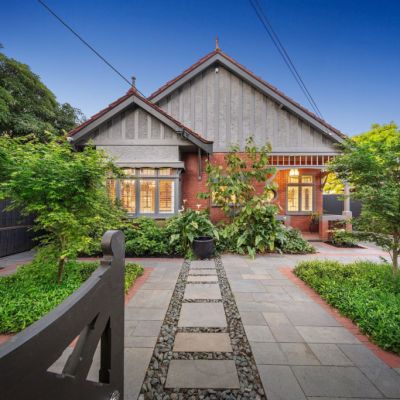 Malvern East home sells to mystery buyer who had not seen it