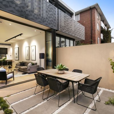 Melbourne auctions start to get back to normal at one of the biggest weekends of 2020