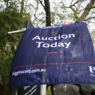 ‘It’s not black and white anymore’: Why are homes in Canberra passing in at auction?