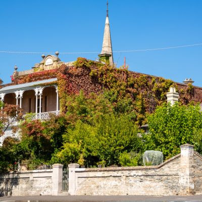 Why investors are rushing to Bendigo as property demand surges and prices climb