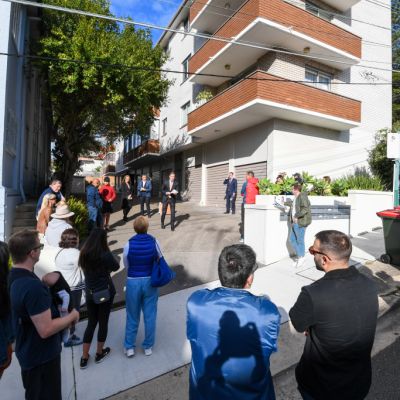 Sydney auctions: First-home buyer drops $1.689m on Coogee unit thanks to Bank of Mum and Dad