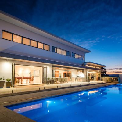 New suburbs record set at online auctions in Garran and Fraser