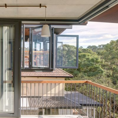 Embracing nature: Inside an Ellen Woolley-designed Castlecrag home heading to auction