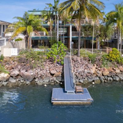 Noosa Heads property bought for $90,000 sells after $17 million campaign