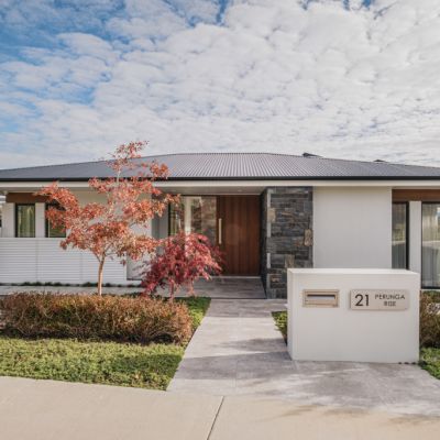 Throsby house breaks suburb record with $2.005 million sale