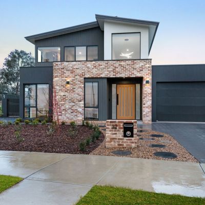 Strathnairn house breaks suburb price record with $1.65 million sale