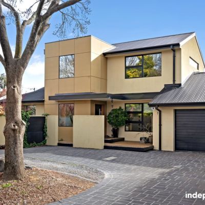 Downer and Moncrieff houses set new suburb price records