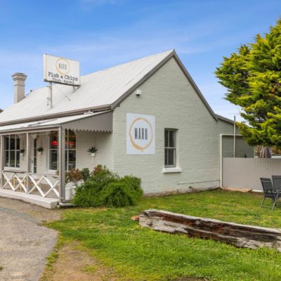 ‘A true turnkey operation’: Bredbo house and restaurant combo hits the market