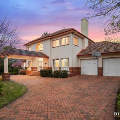 Canberra auctions: Strong negotiations see Forrest home sell for $3.83 million