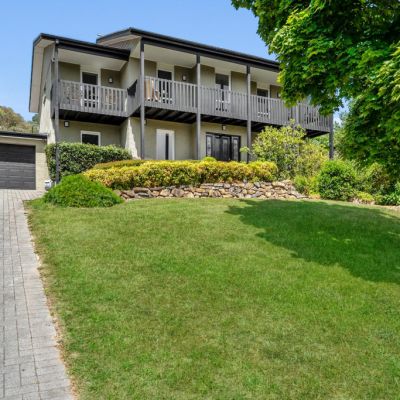 Canberra auctions: Chapman home sells for $1.56 million after passing in at auction