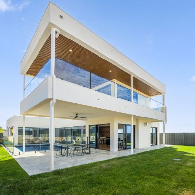 Home of the Week: “Modern marvel” in Taylor