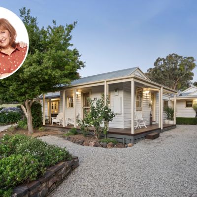 Travel Guides’ Kevin and Janetta selling their 100-year old home in Maldon, Victoria
