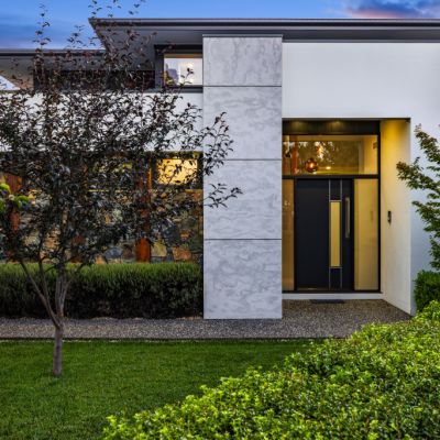 Turnkey Throsby home with pool and large backyard the perfect place for time with family