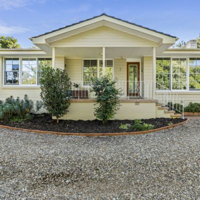 Canberra's auction market ignites in a fiery frenzy as demand heats up