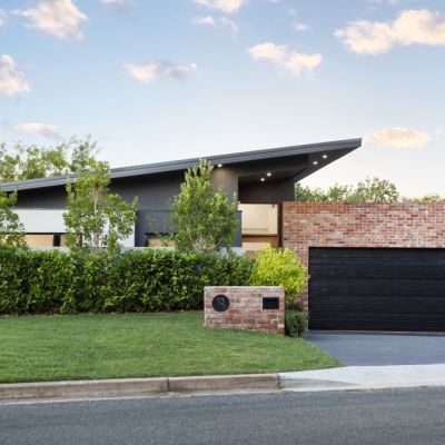 Canberra shakes off the winter chill as buyers turn up the heat