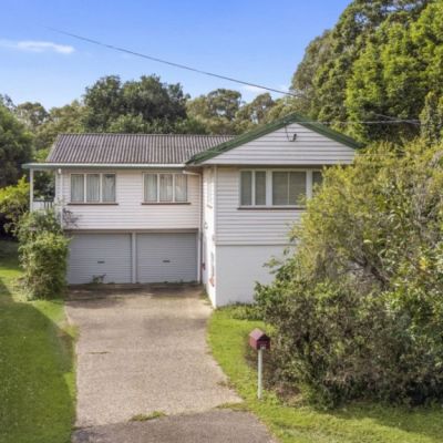 NRL legend does the unimaginable to this Brisbane home