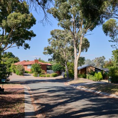 Canberra prices climb as incentives fuel demand