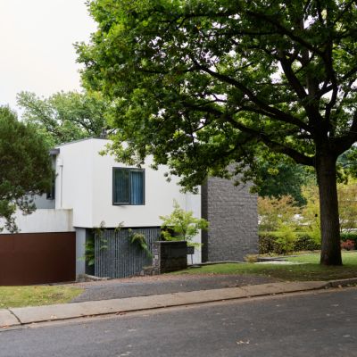 The suburbs where property prices are rising and falling in Canberra