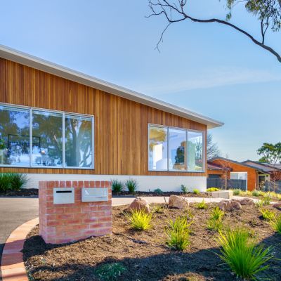 Choose between one or two homes at this versatile Pearce address