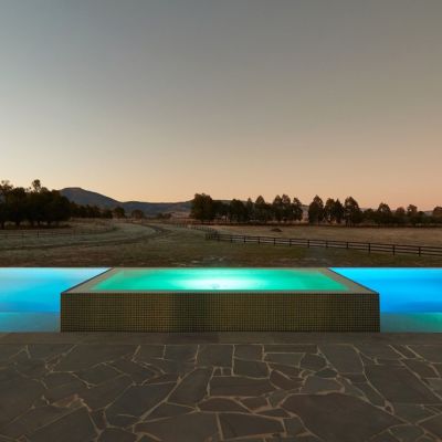 Aussie cowboy eyes off Yellowstone estate in the mountains