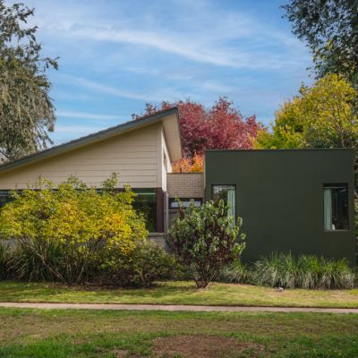 Mid-century classic up for grabs in Canberra’s new “it” suburb