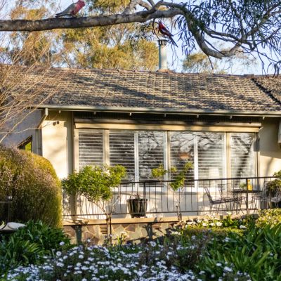 “Beautifully updated” Campbell home hits the market for first time in 60 years