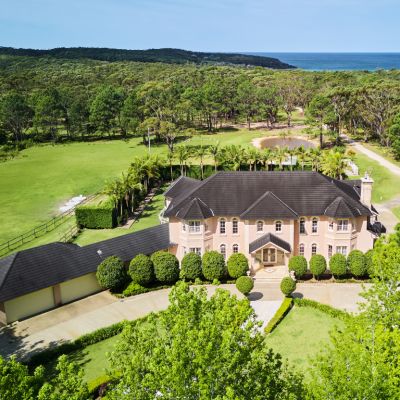 4 of the best luxury homes for sale across the country