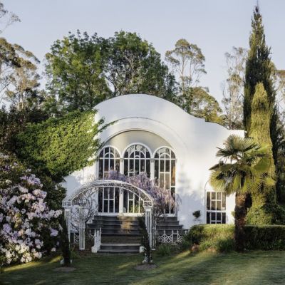 Dreamy Tasmanian landmark could be yours for a song