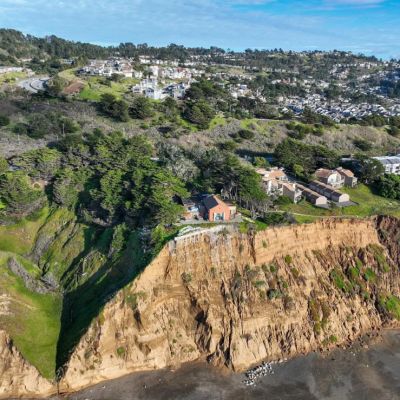 House on eroding cliff-edge listed for $2.9 million