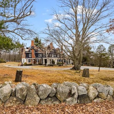 Creepy mansion sees $800k price drop after tragic fire