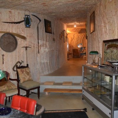 Twists and turns in the Aussie 'Aladdin's' cave for sale in Coober Pedy