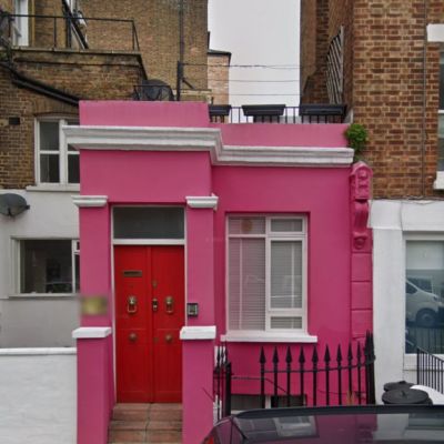 Famous skinny pink house hits the market