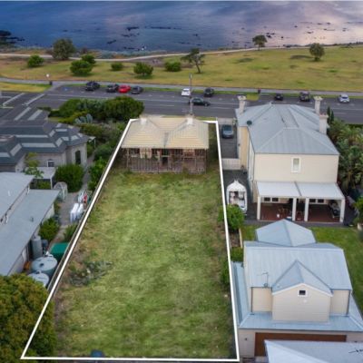 Abandoned waterfront home in Williamstown selling for $4 million