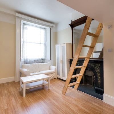 This London flat is so tiny the bedroom doesn’t fit on the floor