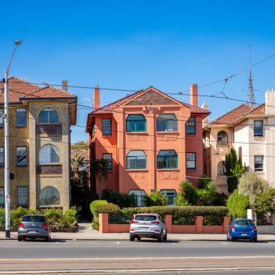 Would you rent your spare room to a complete stranger?