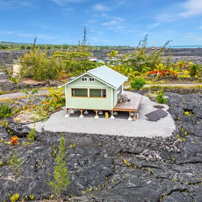 Hot property: House near active volcano for sale