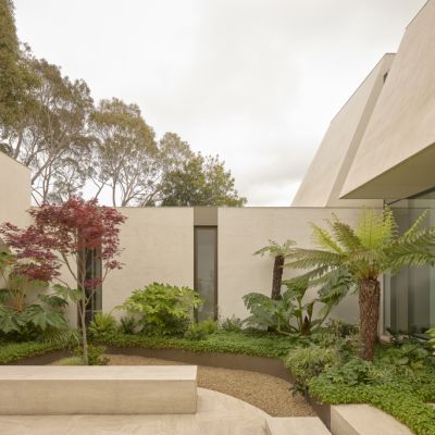 Temple House, Hawthorn: A masterclass in volume, light and the luxury of less