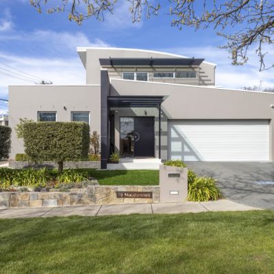 The art of the detail: A meticulous renovation elevates this Yarralumla residence to a new level